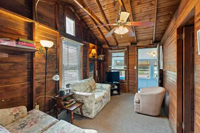 13 College Street, Old Saybrook, CT 06475 - Photo 11