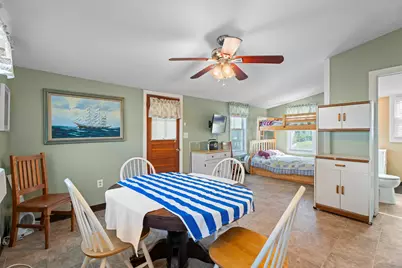 13 College Street, Old Saybrook, CT 06475 - Photo 9