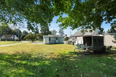 13 College Street, Old Saybrook, CT 06475 - Photo 17