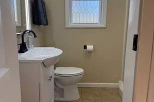 27 Dilliston Rd, New Hartford, CT 06057 - Photo 9