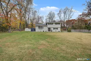 7 Douglas Dr, Norwalk, CT 06850 - Photo 9