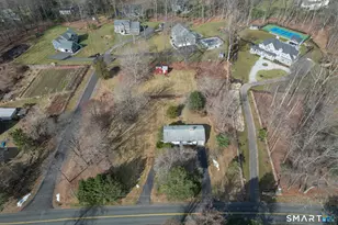 851 Ward Ln, Cheshire, CT 06410 - Photo 37