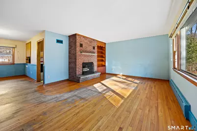 851 Ward Lane, Cheshire, CT 06410 - Photo 3