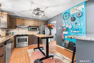 1 Deer Run Dr, Wolcott, CT 06716 - Photo 7