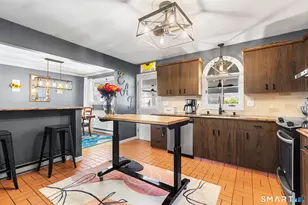 1 Deer Run Dr, Wolcott, CT 06716 - Photo 9