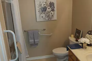 16 Fieldstone Ct, North Haven, CT 06473 - Photo 9