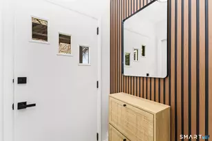 51 St Charles Ave, Stamford, CT 06907 - Photo 3