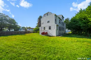 383 Davis St, Watertown, CT 06779 - Photo 23