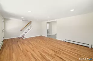 418 Horton Hill Rd, Naugatuck, CT 06770 - Photo 3