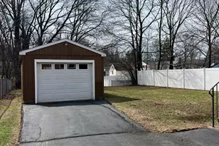 105 Sound View Terrace, New Haven, CT 06512 - Photo 19