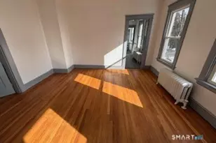 14 Guilfoile St, Waterbury, CT 06708 - Photo 3