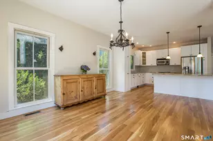 14 Burr Rd, Westport, CT 06880 - Photo 7