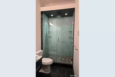 556 Chapel Street #APT 3, New Haven, CT 06511 - Photo 9