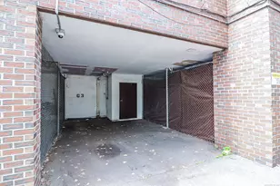 40 Owen St, Hartford, CT 06105 - Photo 3