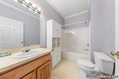 177 Thistle Pond Drive #177, Bloomfield, CT 06002 - Photo 17