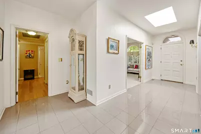 112 Bittersweet Hill, Wethersfield, CT 06109 - Photo 5
