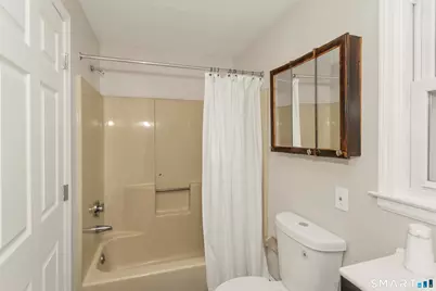 127 Windsor Street, Enfield, CT 06082 - Photo 23