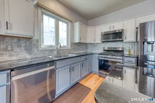 194 Sterling Dr, Newington, CT 06111 - Photo 9