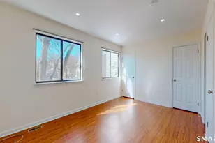 825 Hope St, Stamford, CT 06907 - Photo 17