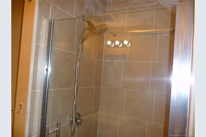 24 King Street #3, Hartford, CT 06114 - Photo 5