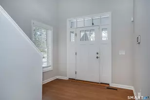 24 Hendricks Ln, Simsbury, CT 06070 - Photo 3