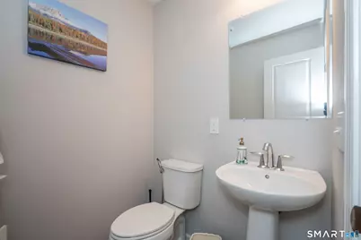 24 Hendricks Lane, Simsbury, CT 06070 - Photo 11