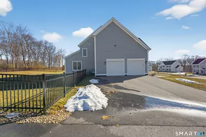 4 Arbor Crossing, East Lyme, CT 06333 - Photo 15