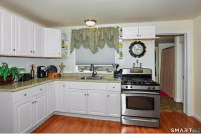 23 Victoria Street, Griswold, CT 06351 - Photo 7