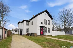 21 N Washington Ave, East Lyme, CT 06357 - Photo 3