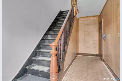 21 North Washington Avenue, East Lyme, CT 06357 - Photo 5