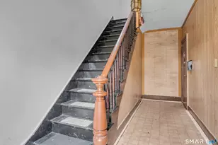 21 N Washington Ave, East Lyme, CT 06357 - Photo 5