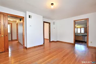 90 Niles Rd, Windsor, CT 06095 - Photo 11