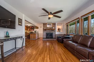 408R Stage Coach Rd, Durham, CT 06422 - Photo 11