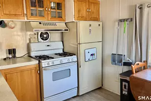 17 Montauk Rd, East Hartford, CT 06118 - Photo 7