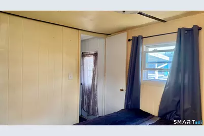 17 Montauk Road, East Hartford, CT 06118 - Photo 11