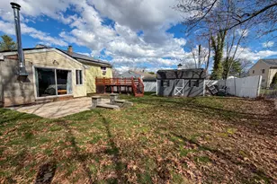 34 Carroll Rd, Hamden, CT 06517 - Photo 21