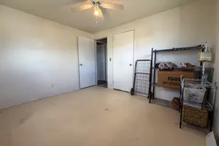 34 Carroll Rd, Hamden, CT 06517 - Photo 13