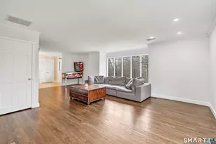 10 White Oak Farm Rd, Newtown, CT 06470 - Photo 11