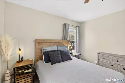 610 East Street South, Suffield, CT 06078 - Photo 27