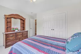 11 Jeanetti Dr, Derby, CT 06418 - Photo 23