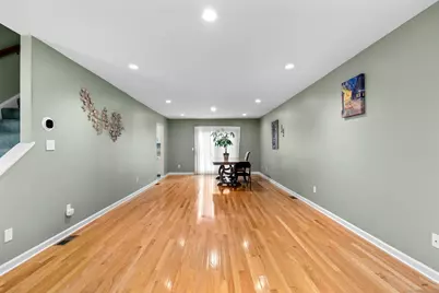 15 Derbyshire #15, Derby, CT 06418 - Photo 5