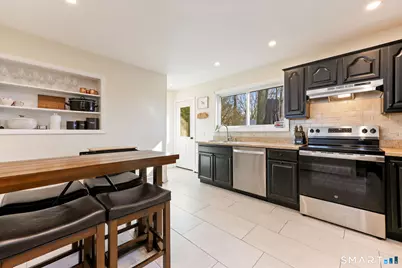 41 Skyline Drive, Brookfield, CT 06804 - Photo 7