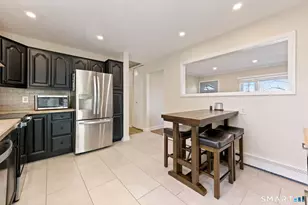 41 Skyline Dr, Brookfield, CT 06804 - Photo 9