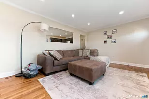 41 Skyline Dr, Brookfield, CT 06804 - Photo 5