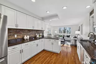 390 Trailsend Dr, Torrington, CT 06790 - Photo 9