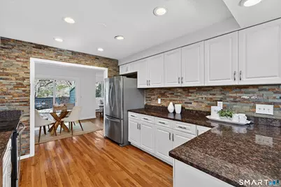 390 Trailsend Drive #390, Torrington, CT 06790 - Photo 11