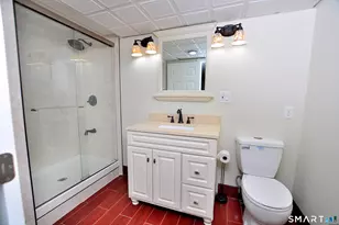 234 S Elm St, Windsor Locks, CT 06096 - Photo 25