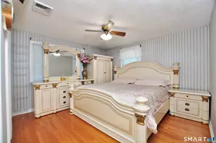 234 S Elm St, Windsor Locks, CT 06096 - Photo 17