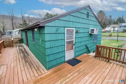 10 Bonnybrook Drive, New Milford, CT 06776 - Photo 7