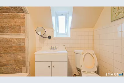 437 Dixwell Avenue, New Haven, CT 06511 - Photo 17